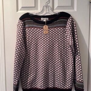 Tradition Country Collection Patterned Knit Sweater in Black, White & Red